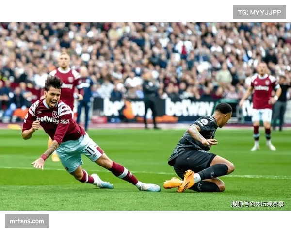 凤凰山球场山呼海啸，成都蓉城主场优势成争冠重要保障