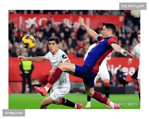 巴萨vs马竞比赛第87分钟,坎塞洛射门被扑,莱万补射完成绝杀 巴萨vs马竞比赛第87分钟,坎塞洛射门被扑,莱万补射完成绝杀